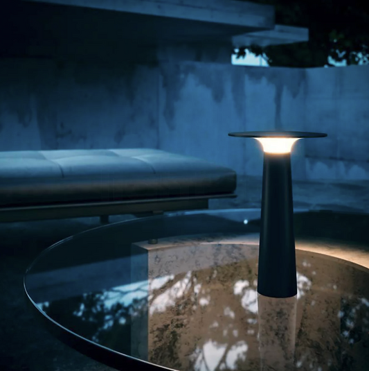 Akkutischleuchte LIX